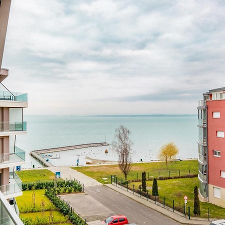 Myflat Coral 61 Luxury Apartment Siófok Exteriör bild
